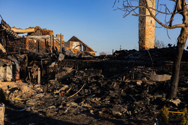 24/7 Emergency Smoke Damage Removal experts in Oak Park, MN